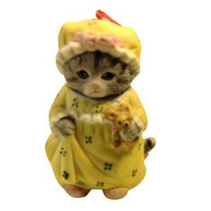 Kitty Cucumber Cat Ornament Yellow Nightgown Schmid Shackman Ceramic Figure 1985